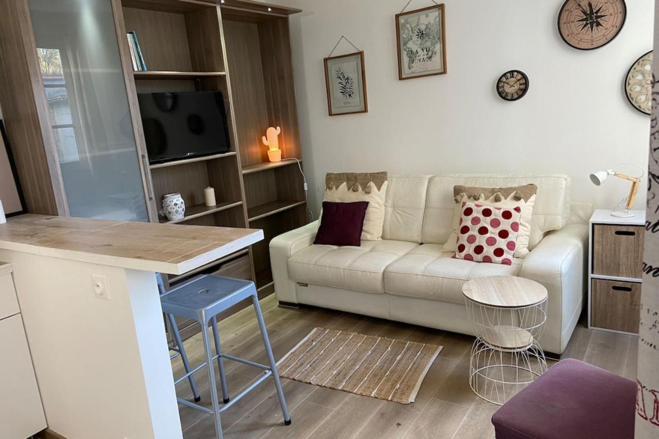 Agreable Appart'Hotel Smart Cosy Proche Commerces Fontainebleau Exteriér fotografie